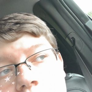 Meet your Posher, Cameron